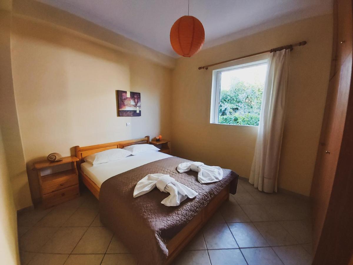Eleni'S Studios Никиана Экстерьер фото